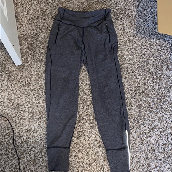 LuLulemon joggers - Picture 1 of 7